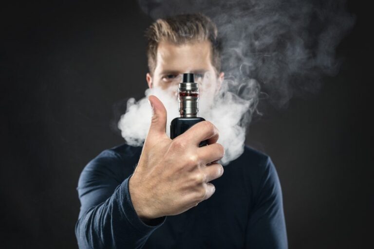 The Rise of Disposable Vapes: Convenience Meets Innovation